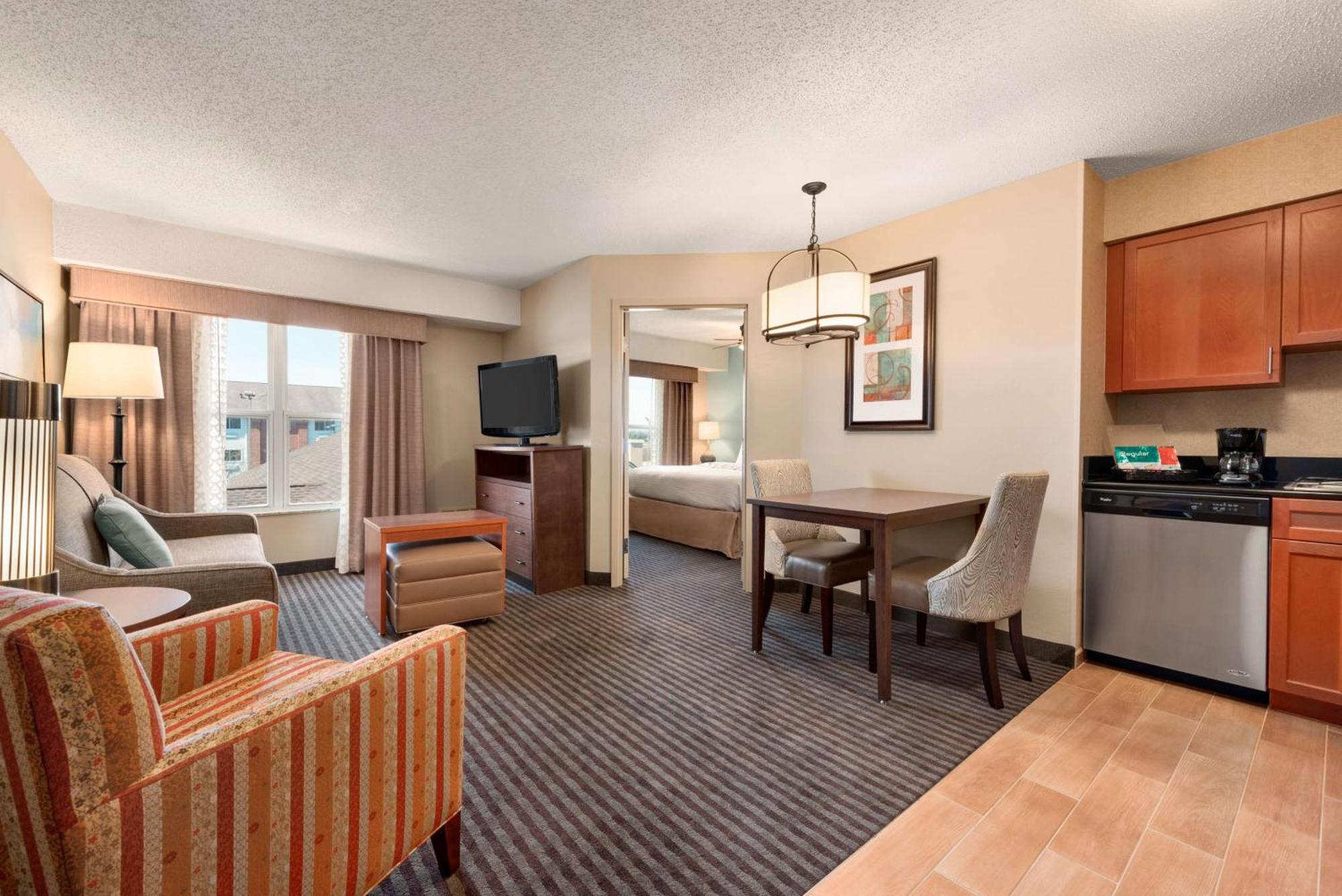 Homewood Suites By Hilton Columbus-Hilliard Εξωτερικό φωτογραφία