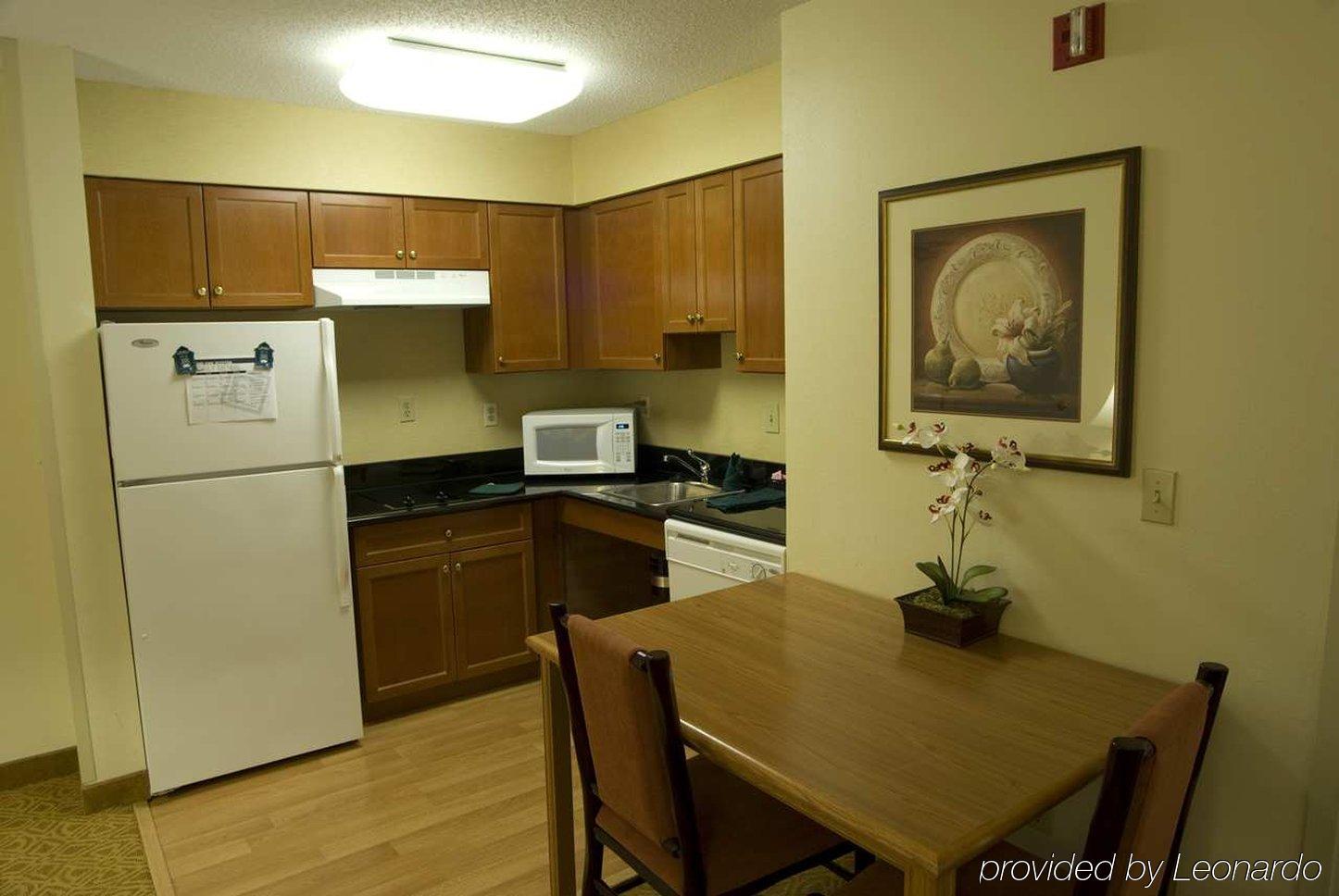 Homewood Suites By Hilton Columbus-Hilliard Δωμάτιο φωτογραφία