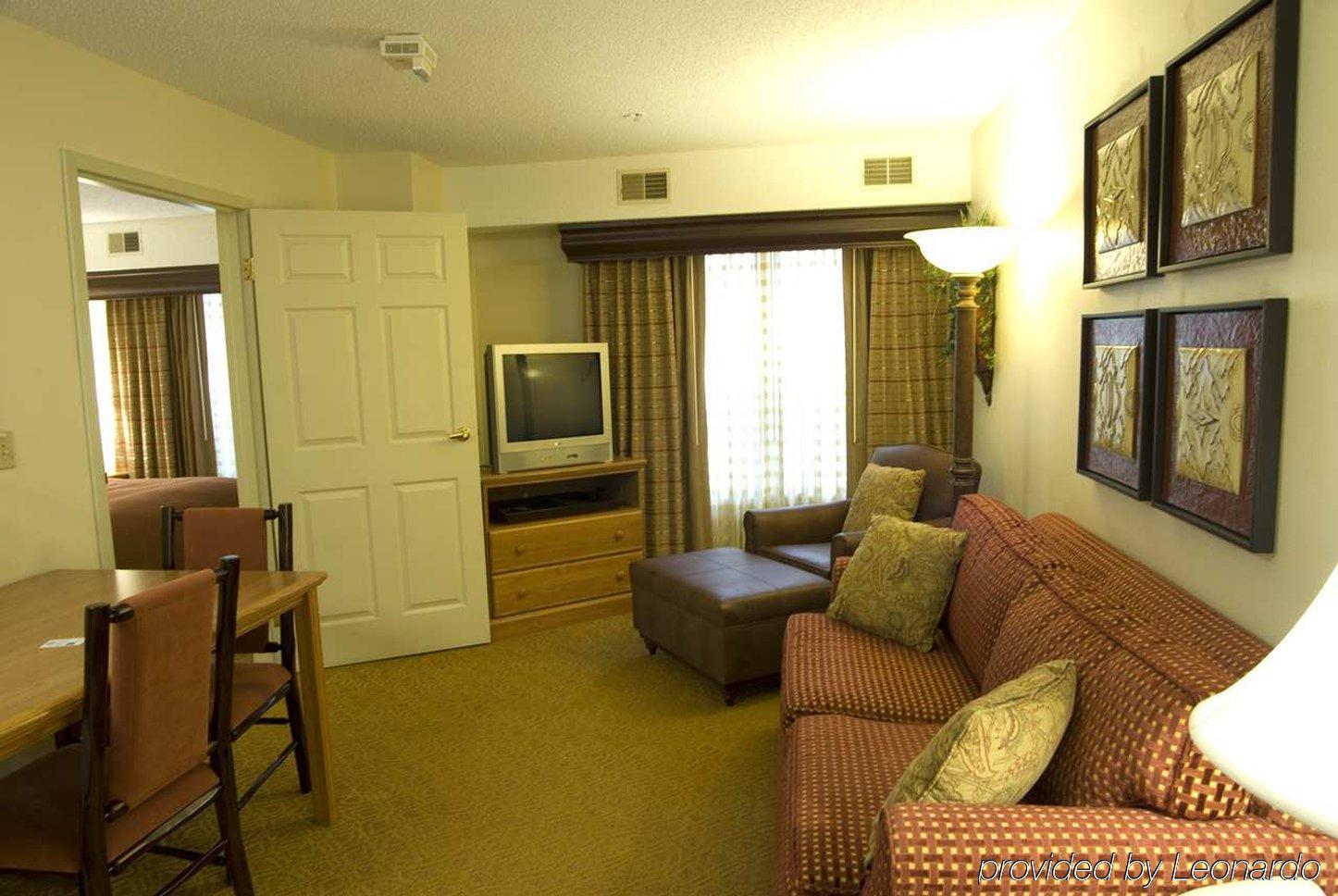 Homewood Suites By Hilton Columbus-Hilliard Εξωτερικό φωτογραφία