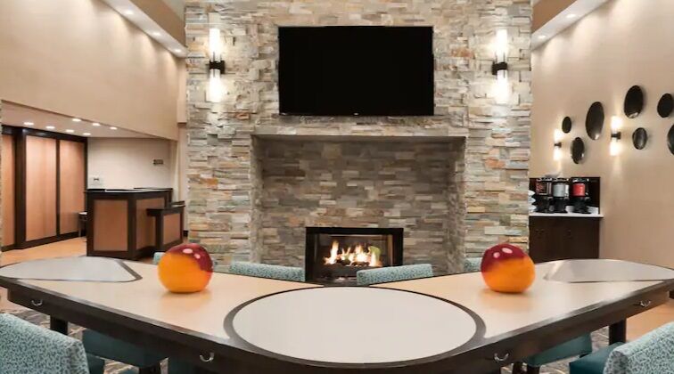 Homewood Suites By Hilton Columbus-Hilliard Εξωτερικό φωτογραφία